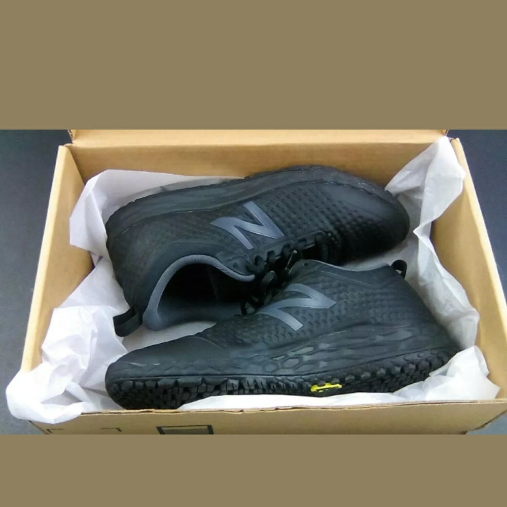 New Balance Slip Resistant Fresh Foam 806 Shoe 10B